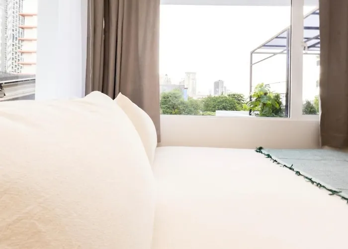 2 Bedrooms For 4 Guests With Terrace In The Heart Of Sathorn 아파트 *