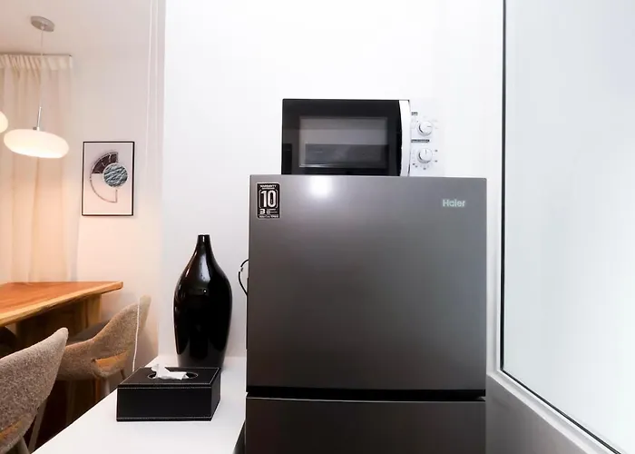 아파트 2 Bedrooms For 4 Guests With Terrace In The Heart Of Sathorn *